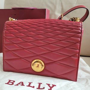 Classic Bally Lune Lambskin Handbag in Merlot